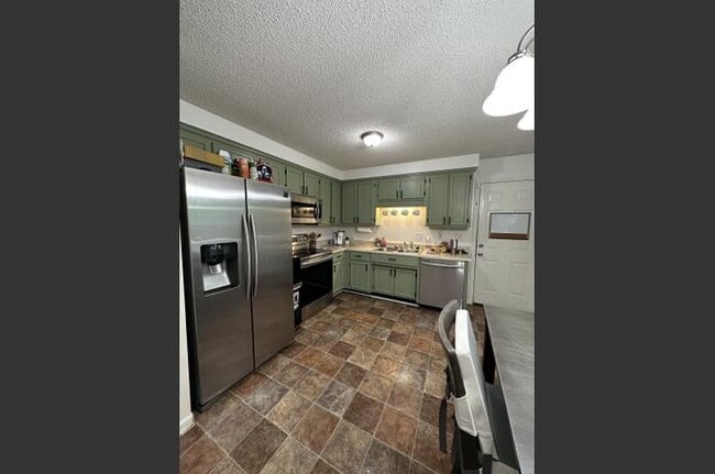 Photo - 118 Shady Maple Dr