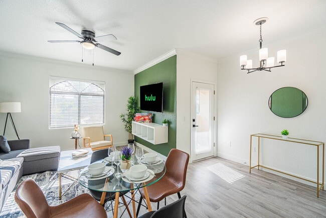 Photo - 2155 S 55th St Unidad ID1386548P