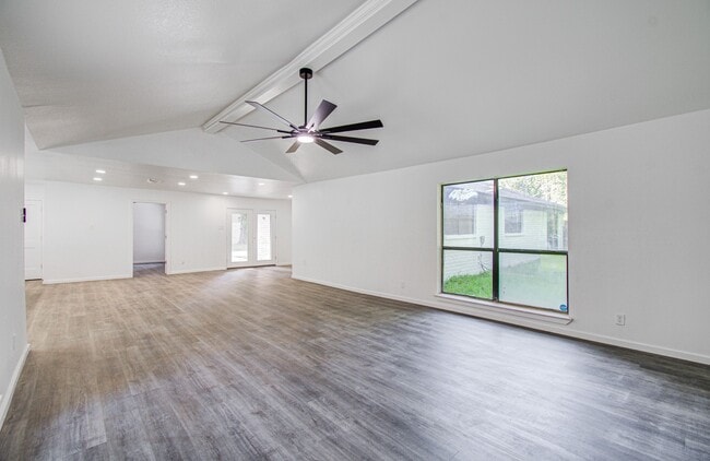 Photo - 816 Glen Hollow Dr