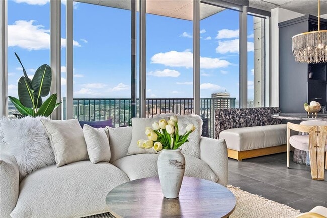 Photo - 777 N Ashley Dr Unit 3013