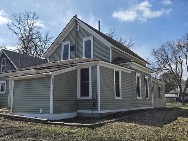 Photo - 732 N 5th St