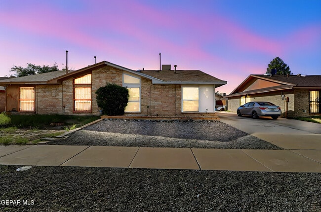 Photo - 3429 Risner Pl