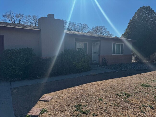 Photo - North Valley Charmer on Large Lot Near Historic 4th Street