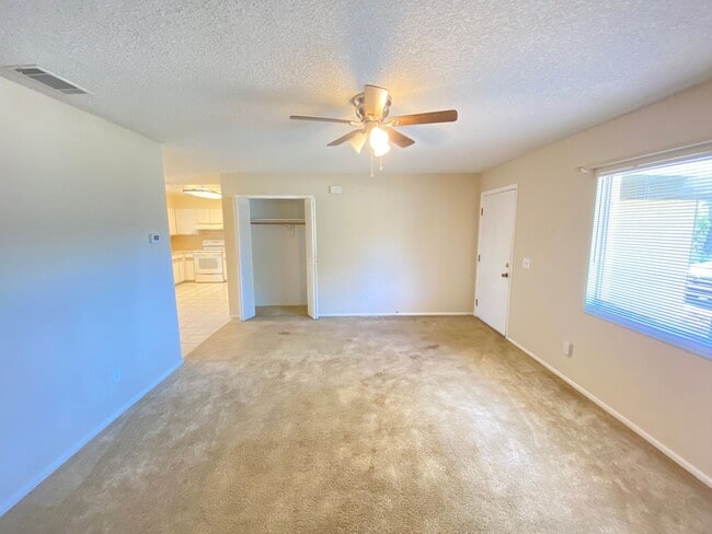 Photo - 603 Pheasant Ave