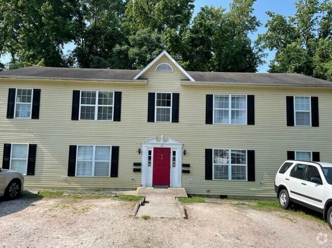 Building Photo - 111 Sunset Dr Unit 202 Rental