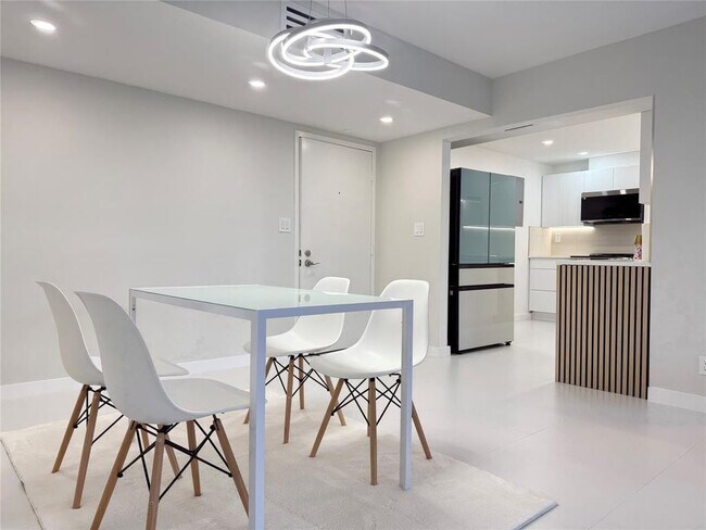 Photo - 525 N Ocean Blvd Unit 422