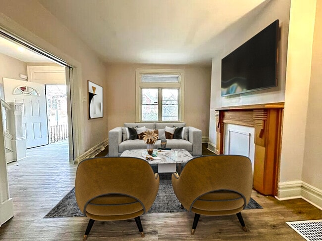 Photo - 5404 Black St