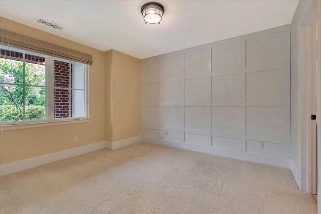 Photo - Beautiful Tri-Level 4 bedroom, 3.5 Bathroom, 2,150 SqFt Home in Downtown Campbell!