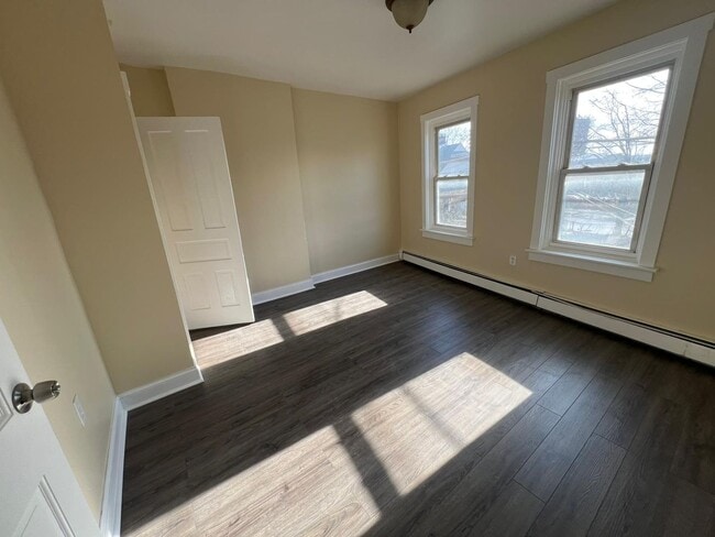 Photo - Large 5 Bedroom House for rent