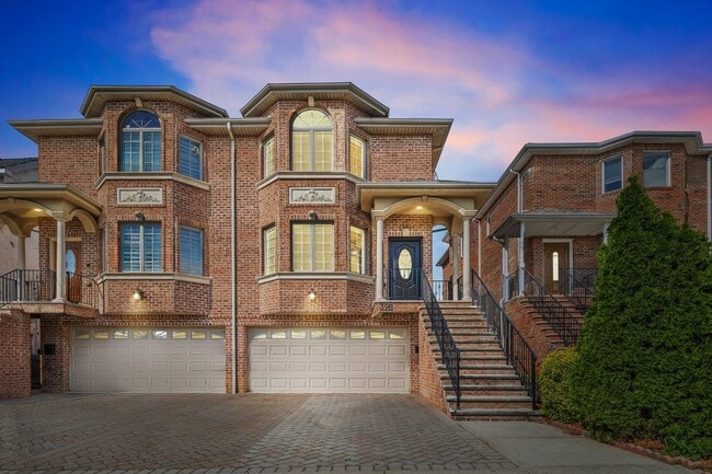 Photo - 39B E Central Blvd Townhome