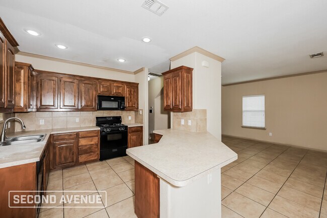 Photo - 2120 Ingrid Ln