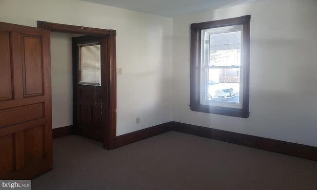 Photo - 101 Hope Ave