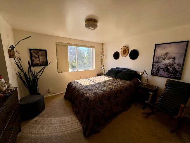 Photo - 673 E 6th Ave Unit 1