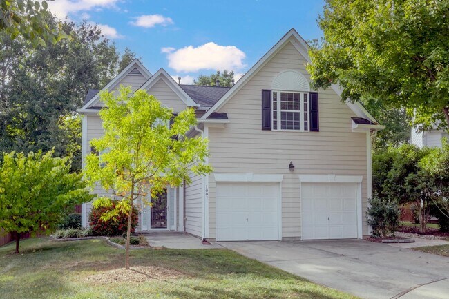 Photo - 1007 Brickstone Dr