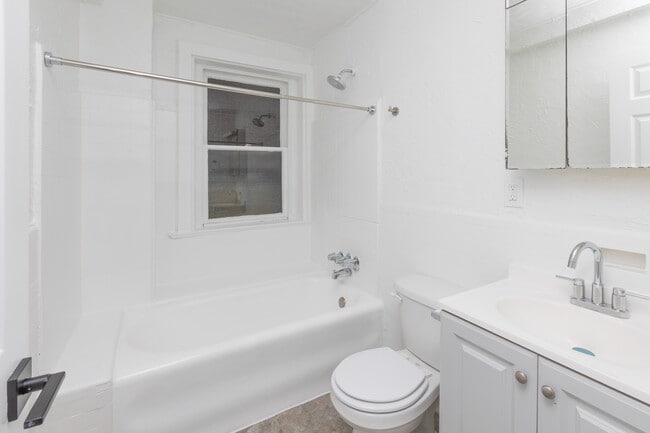 Photo - St Paul St 817