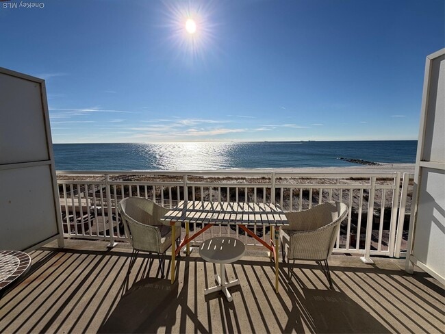 Photo - 830 Shore Rd Unit 5J