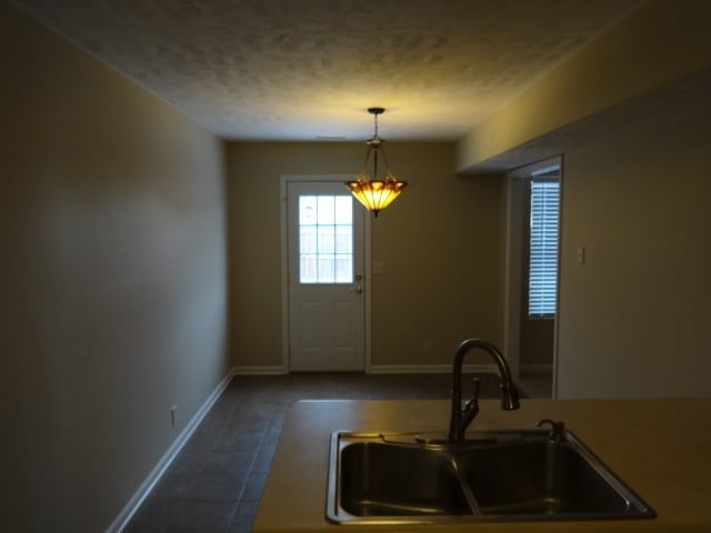 Photo - 1428 Westview Dr