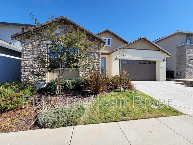 Building Photo - 12773 Tower Beach Way
