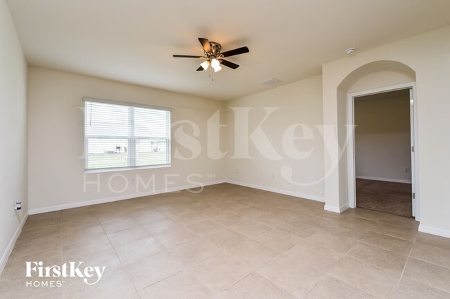 Photo - 2718 SW 8th Ct