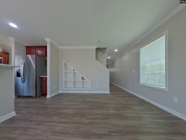 Photo - 313 Fairford Rd