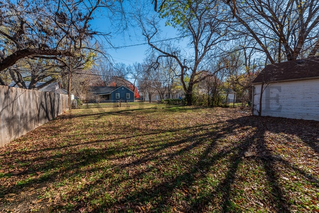 Photo - 2010 S Terrace Dr