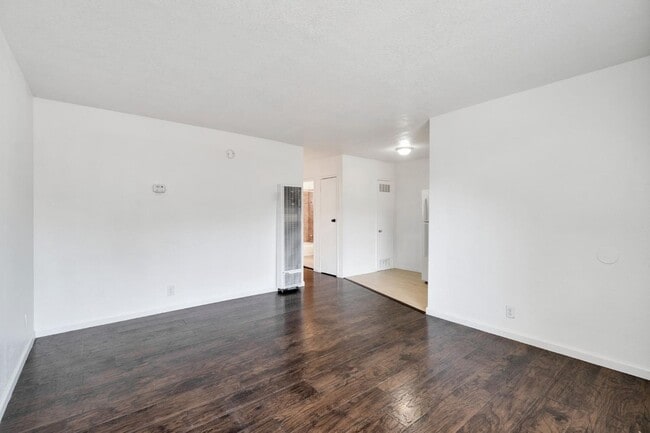 Photo - 1409 E Cambridge Ave