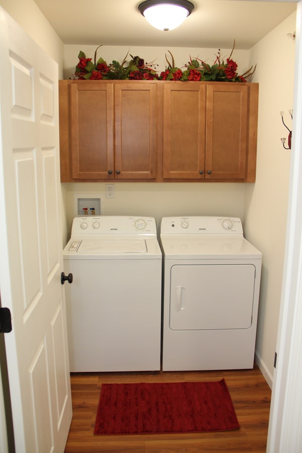 Laundry Room - Cottage Hill Townhomes