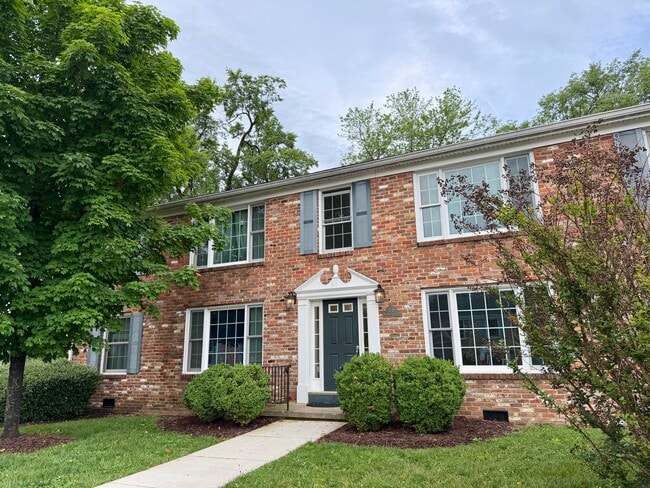 Brandon Ladd Apartments & Townhomes - Brandon Ladd Apartments & Townhomes