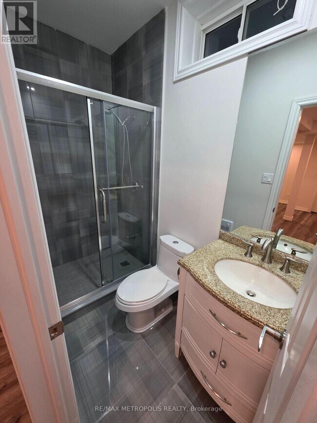 Photo - 301 Seaview Heights