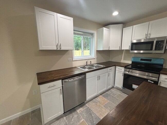 Photo - 307 W General Stewart Wy Unit A