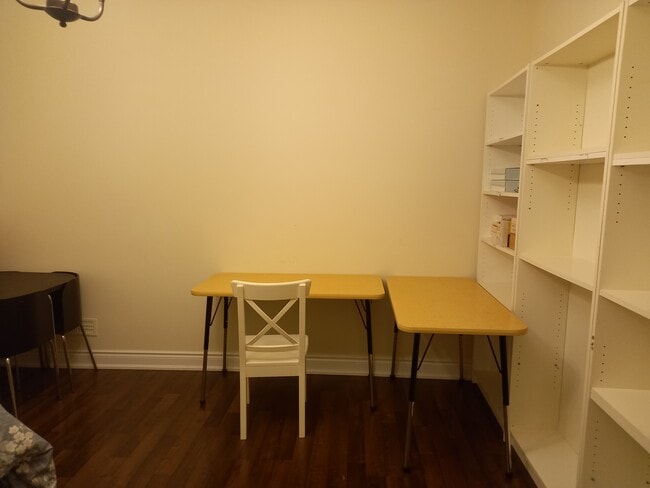 Photo - 207 Canyon Hill Av