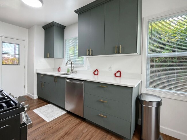 Photo - **5493 E 29th St Long Beach** 3 bedroom 1.5 bath Single family home !!