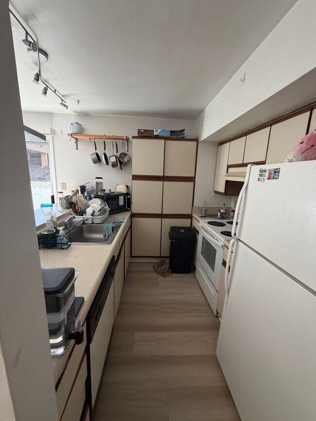 Photo - Claytor Square Condo – Prime Blacksburg Location