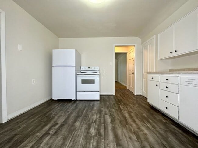 Photo - 1017 N Webster Ave