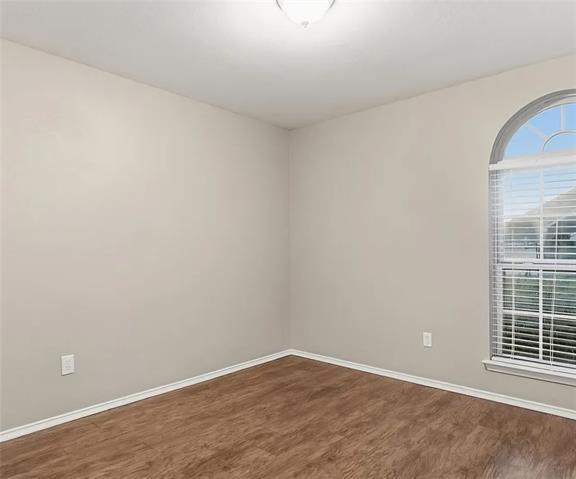 Photo - 2120 Stonewood Dr