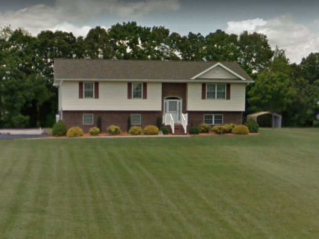 Photo - 146 Spurgeon Ln House
