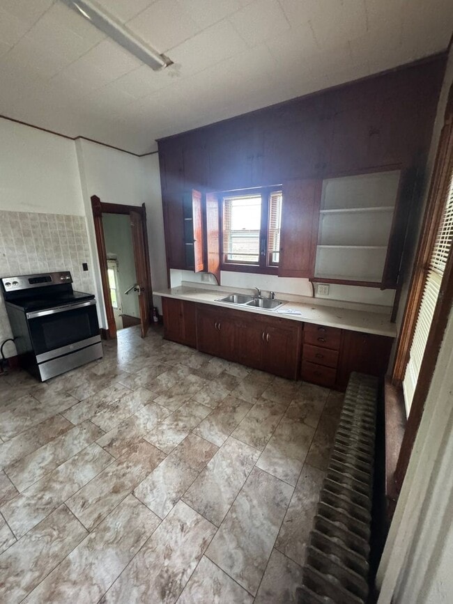 Photo - 1830 Superior Ave - Duplex Unit 1830