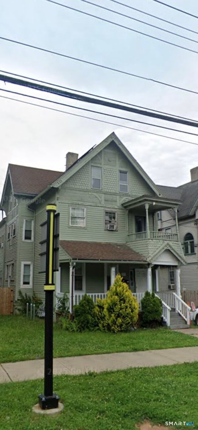 Building Photo - 469 Howard Ave