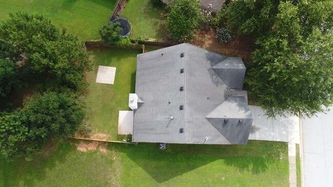 Photo - 60 Lassiter Dr