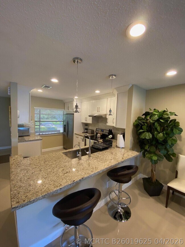 9285 Vista Del Lago Unit 36f