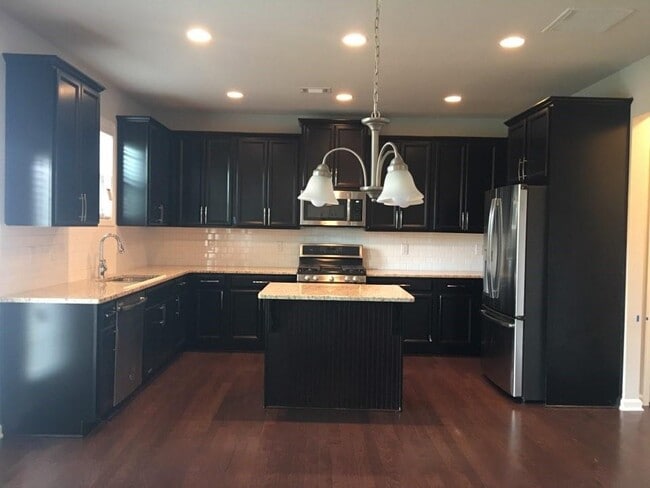 Photo - 2168 Lakeview Bend Way