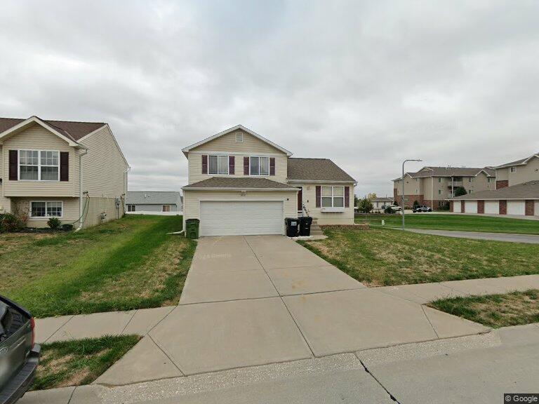 Photo - 7925 S 157th St House