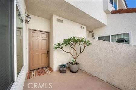 Photo - 2740 Gramercy Ave