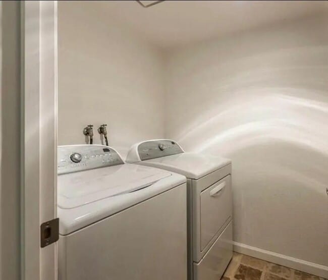 Photo - Beautiful 2-Bedroom Condo with Serene Wate...