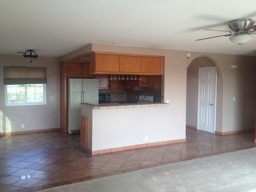 Photo - 9423 Eucalyptus St