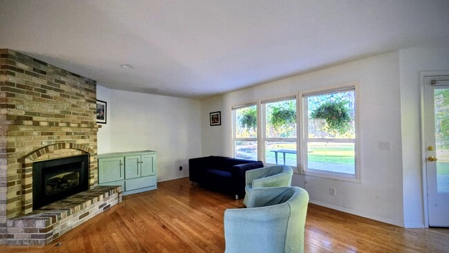 Photo - 3391 NE Jackson Rd Loop