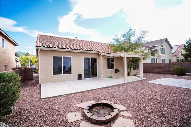 Photo - 2236 Le Conte Ave
