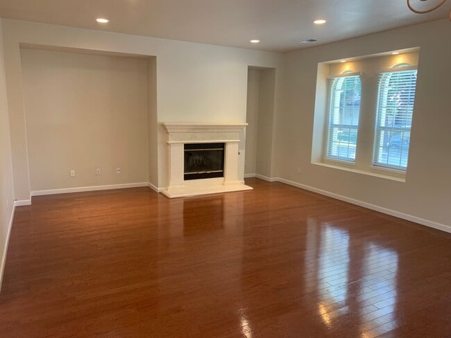 Photo - Beautiful 2 Bedroom 2 Bath Redbridge Cottage