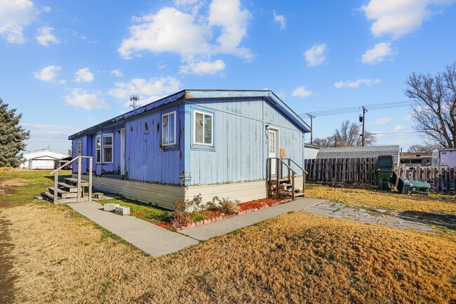 Building Photo - 411 18th St