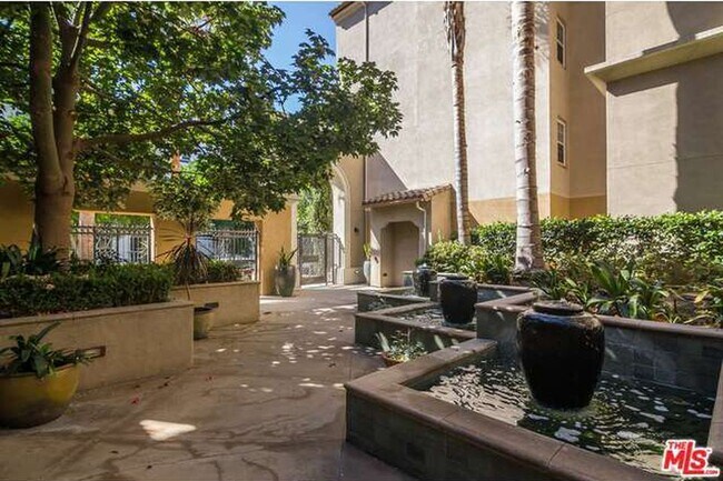 12975 Agustin Pl Unit 334